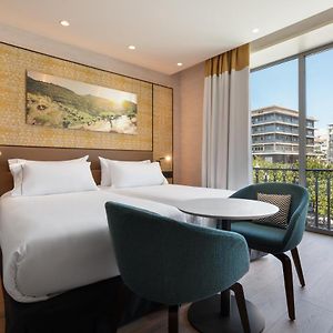 Deluxe Double Room Balcony Aliados View